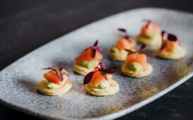 Recepten voor de lekkerste aperitiefhapjes in een glaasje